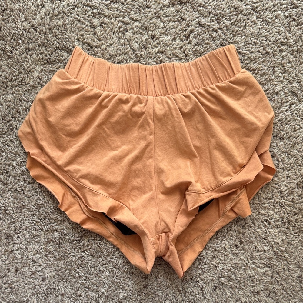 Oh La La Peach Ruffle Hem Shorts